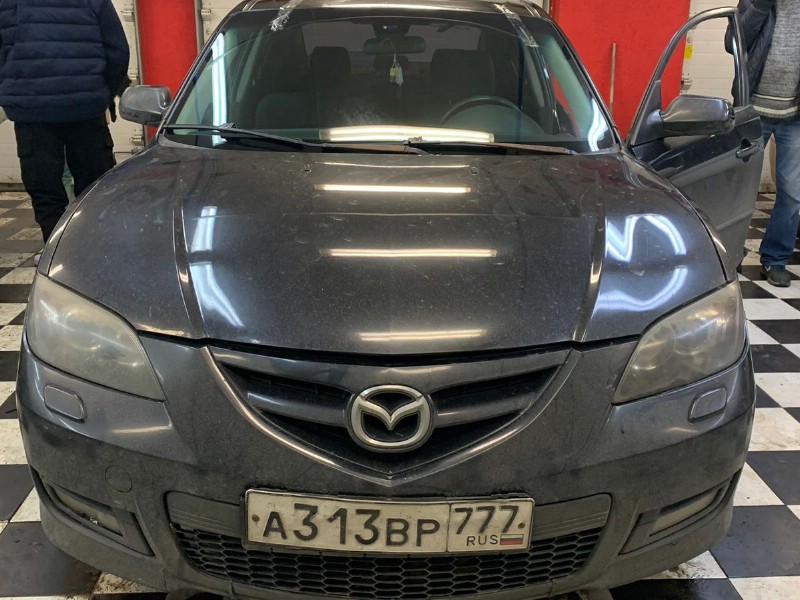 Замена лобового стекла Mazda 3 BK