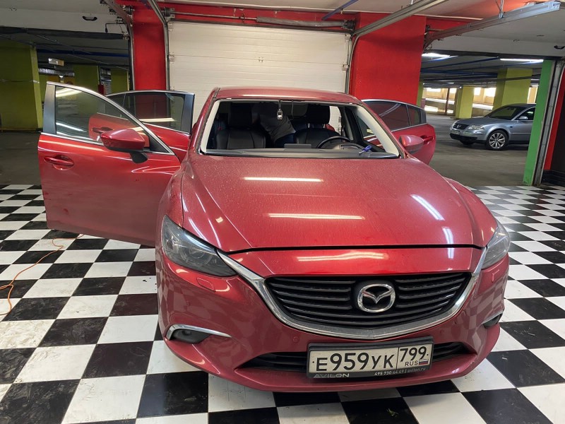Замена лобового стекла Mazda 6