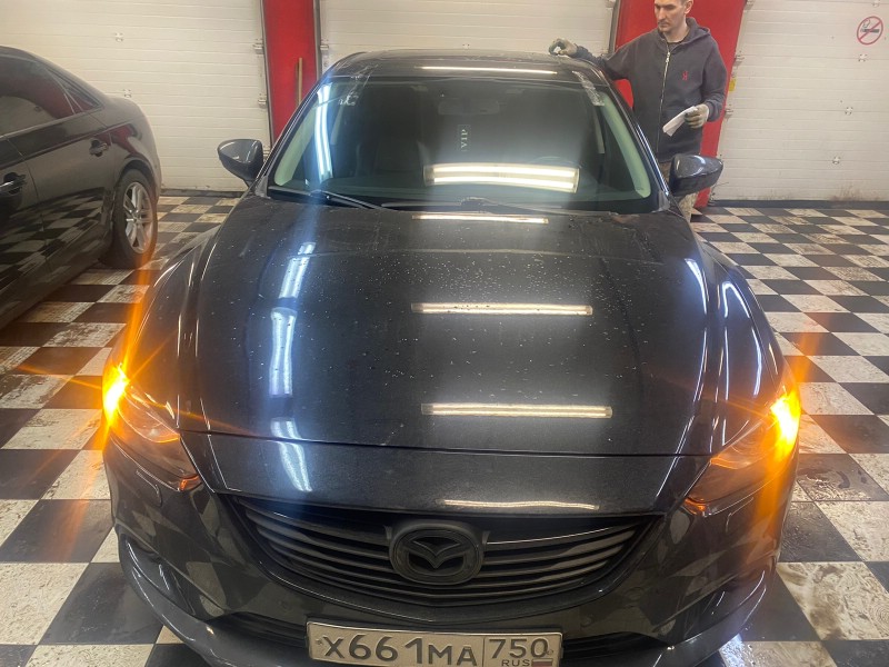 Замена лобового стекла Mazda 6