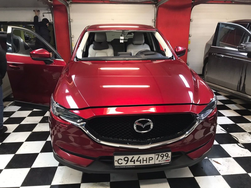 Замена лобового стекла Mazda CX-5