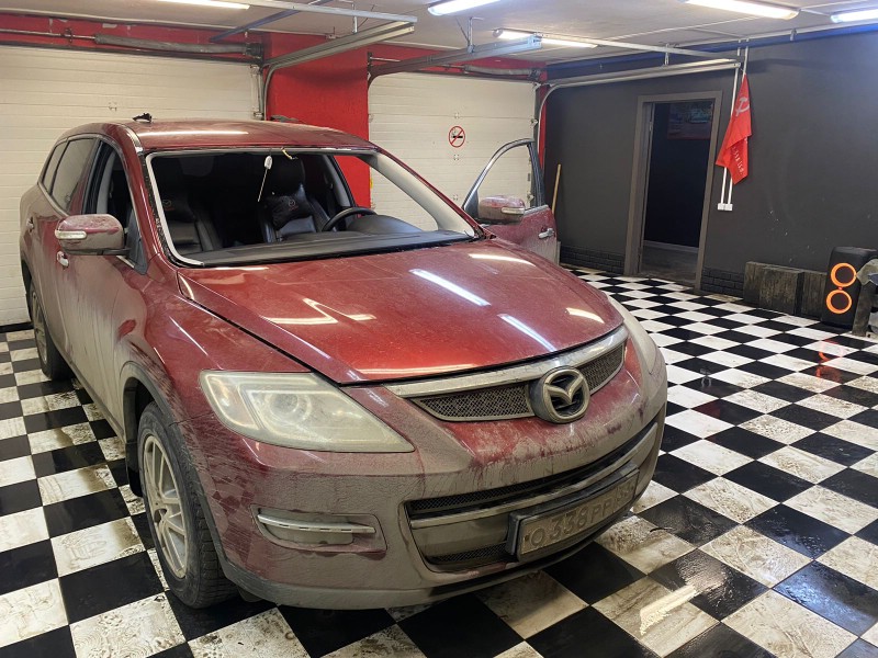 Замена лобового стекла Mazda CX-7