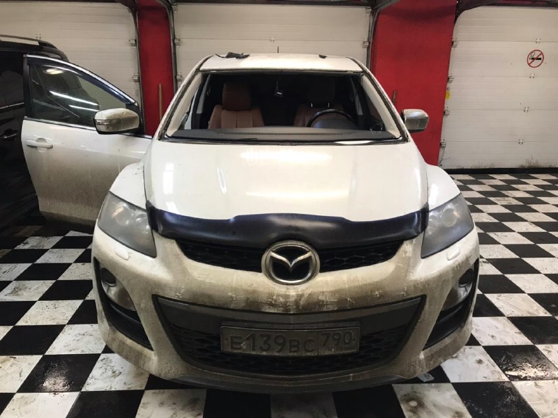 Замена лобового стекла Mazda CX-7