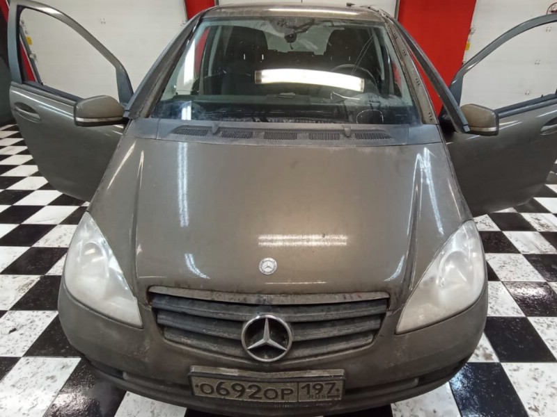 Замена лобового стекла Mercedes A-Class