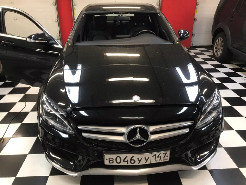 Замена лобового стекла Mercedes E-Class