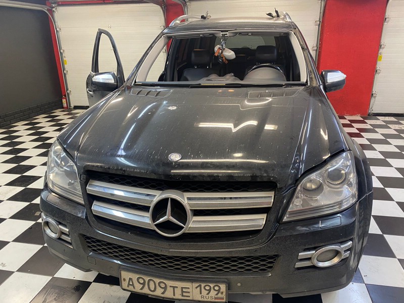 Замена лобового стекла Mercedes GL-Class