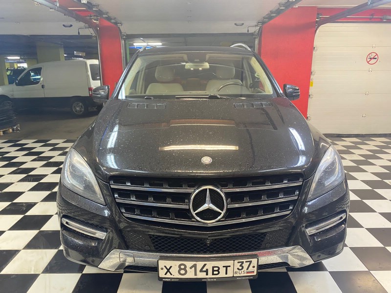 Замена лобового стекла Mercedes M-Class