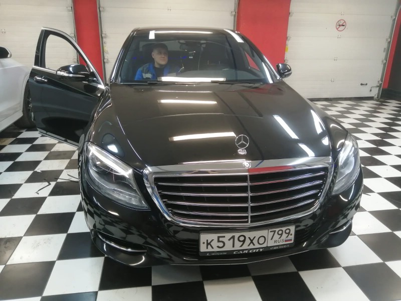 Замена лобового стекла Mercedes S-Class w222