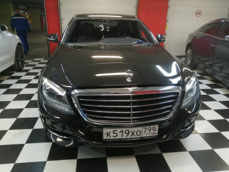 Замена лобового стекла Mercedes S-Class w222