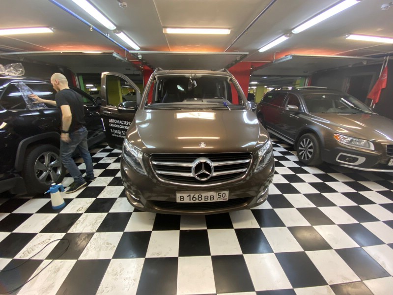 Замена лобового стекла Mercedes V-Class