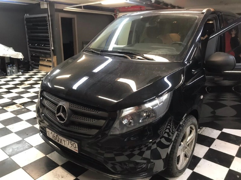 Замена лобового стекла Mercedes Vito