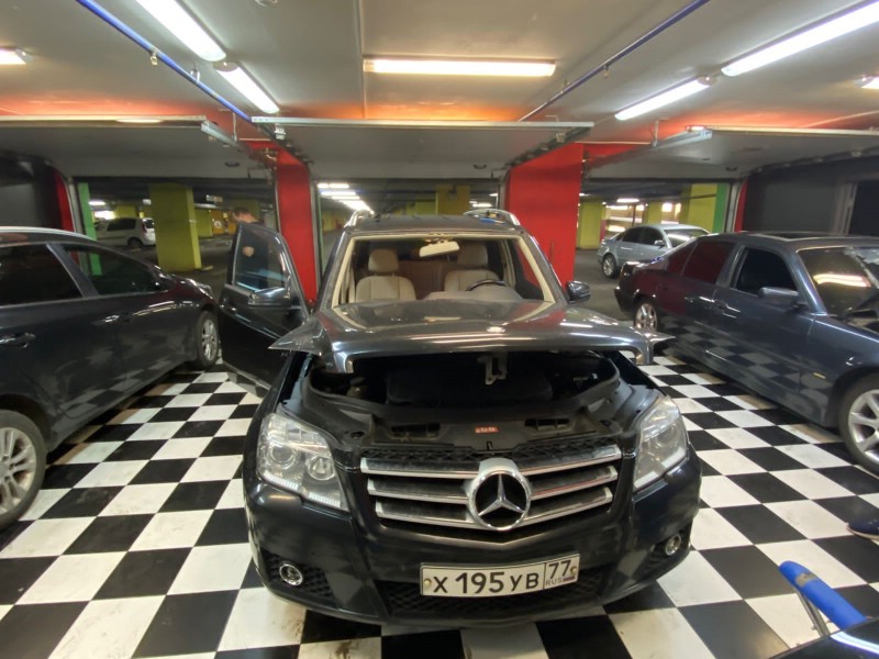 Замена лобового стекла Mercedes GLK
