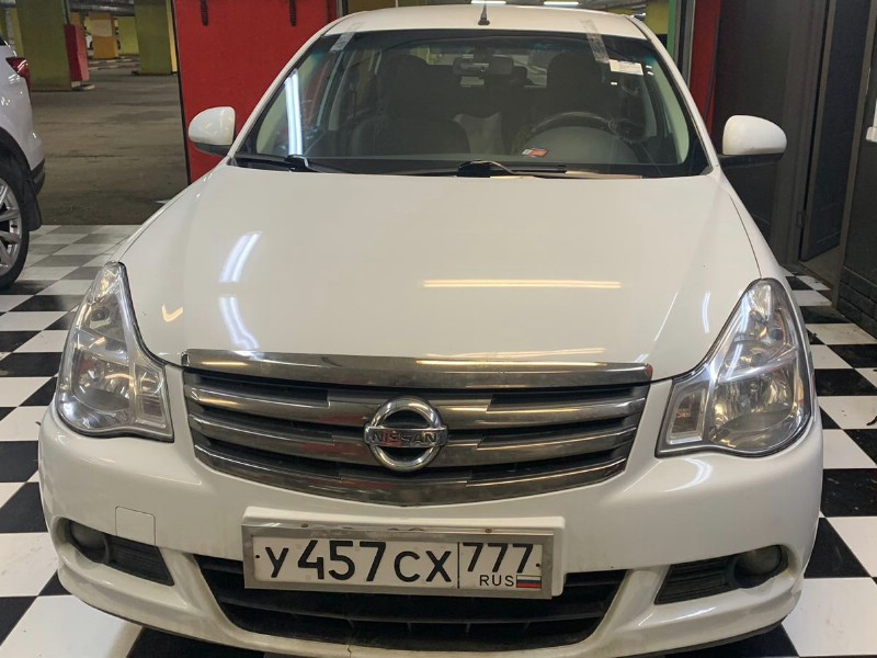 Замена лобового стекла Nissan Almera