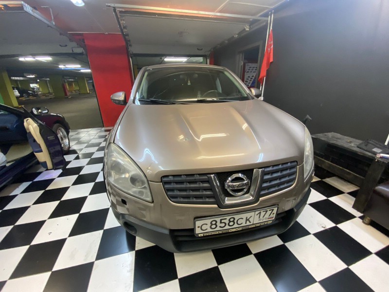 Замена лобового стекла Nissan Qashqai