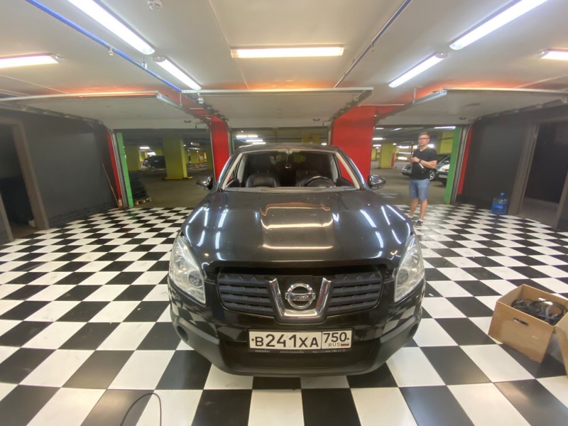 Замена лобового стекла Nissan Qashqai