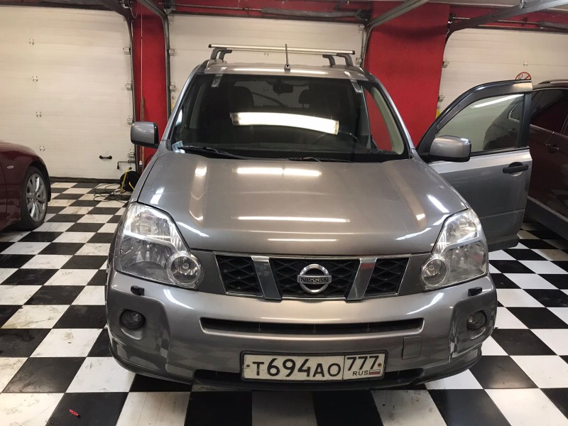Замена лобового стекла Nissan x-trail