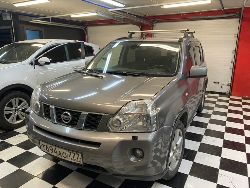 Замена лобового стекла Nissan x-trail