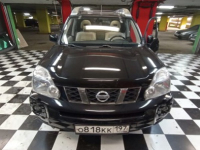Замена лобового стекла Nissan X-trail