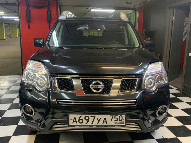 Замена лобового стекла Nissan x-trail