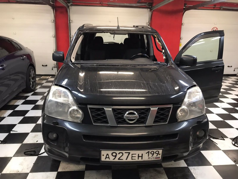 Замена лобового стекла Nissan X-Trail