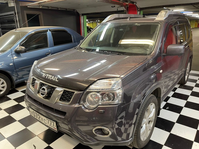 Замена лобового стекла Nissan X-Trail
