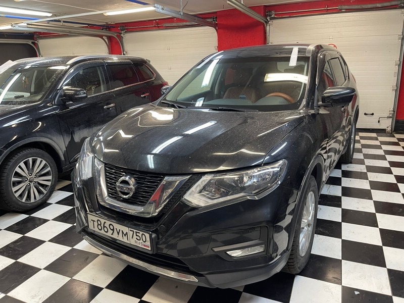 Замена лобового стекла Nissan x-trail
