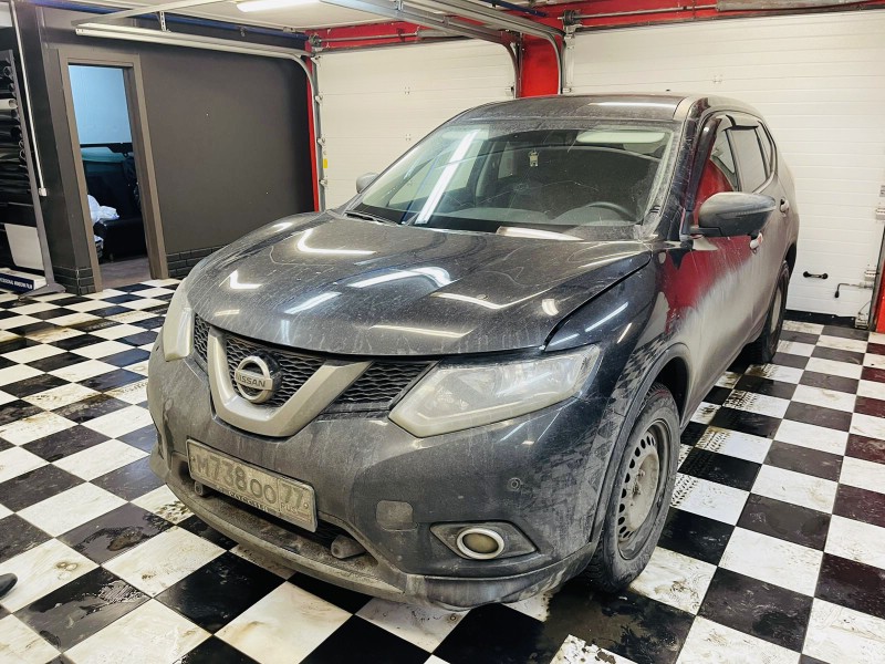 Замена лобового стекла Nissan X-Trail T32