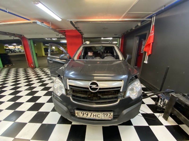 Замена лобового стекла Opel Antara