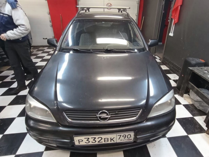 Замена лобового стекла Opel Astra g