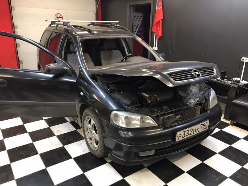 Замена лобового стекла Opel Astra g