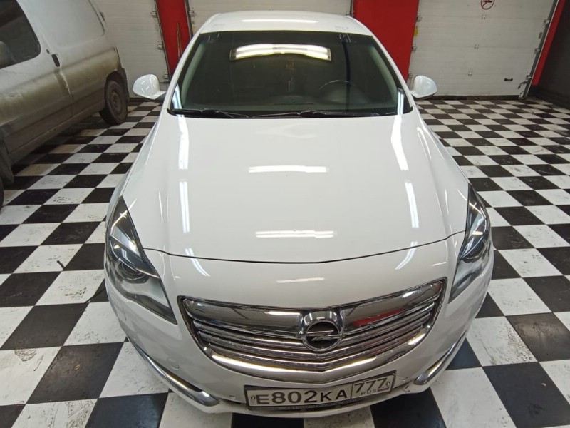 Замена лобового стекла Opel Insignia