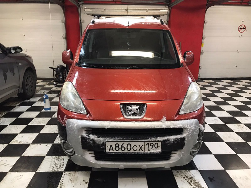 Замена лобового стекла Peugeot Partner