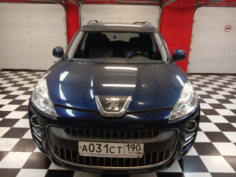 Замена лобоовго стекла Peugot 4007