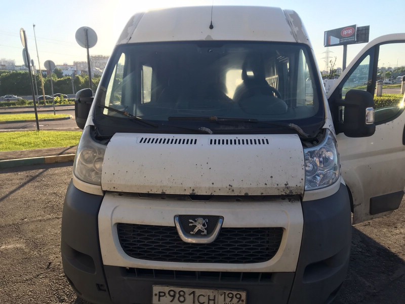 Замена лобового стекла Peugot Boxer