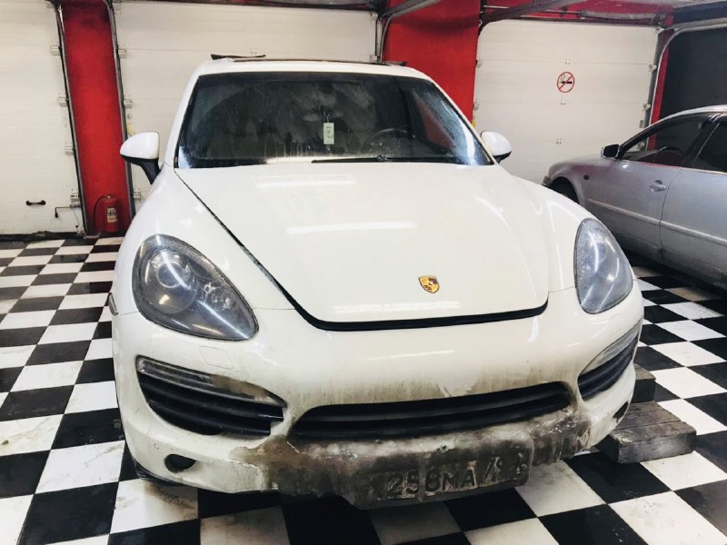 Замена лобового стекла Porsche Cayenne