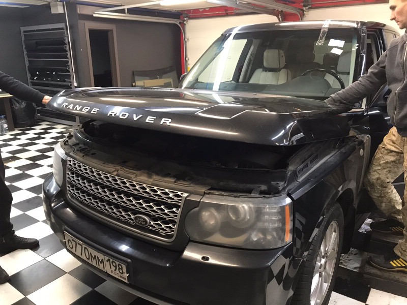 Замена лобового стекла Range Rover