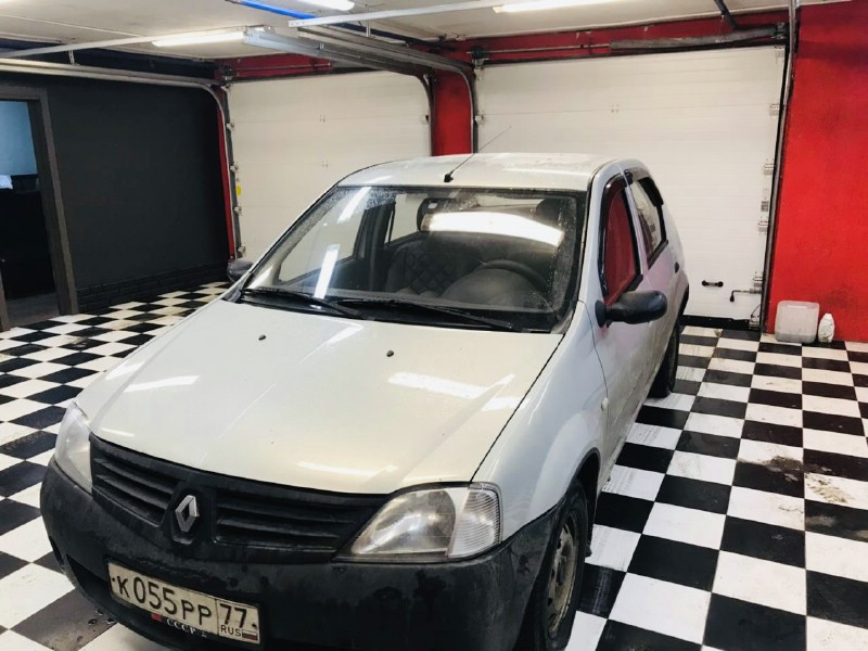 Замена лобового стекла Renault Logan