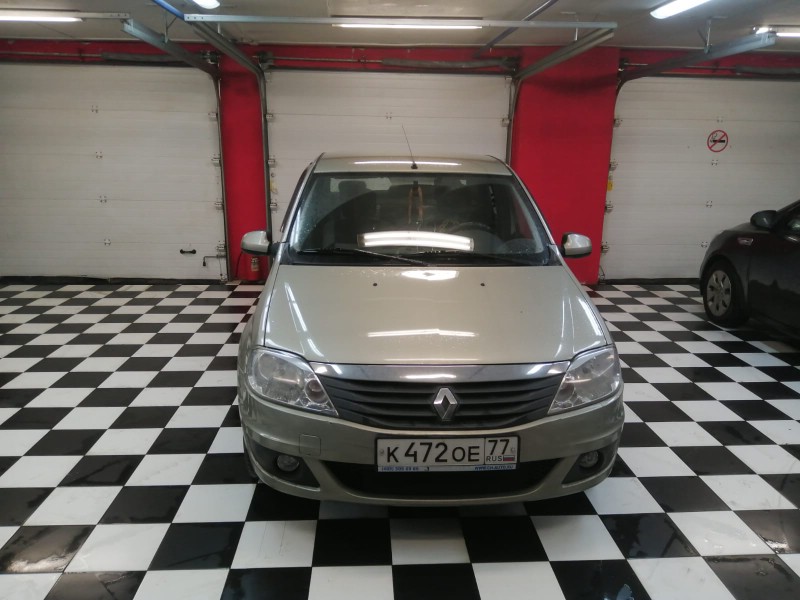 Замена лобового стекла Renault Logan