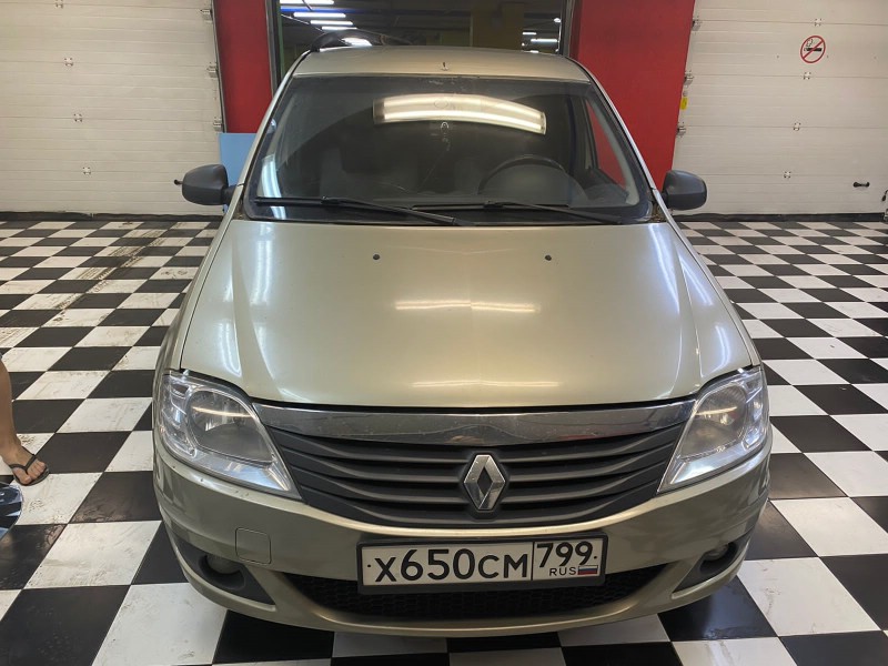 Замена лобового стекла Renault Logan