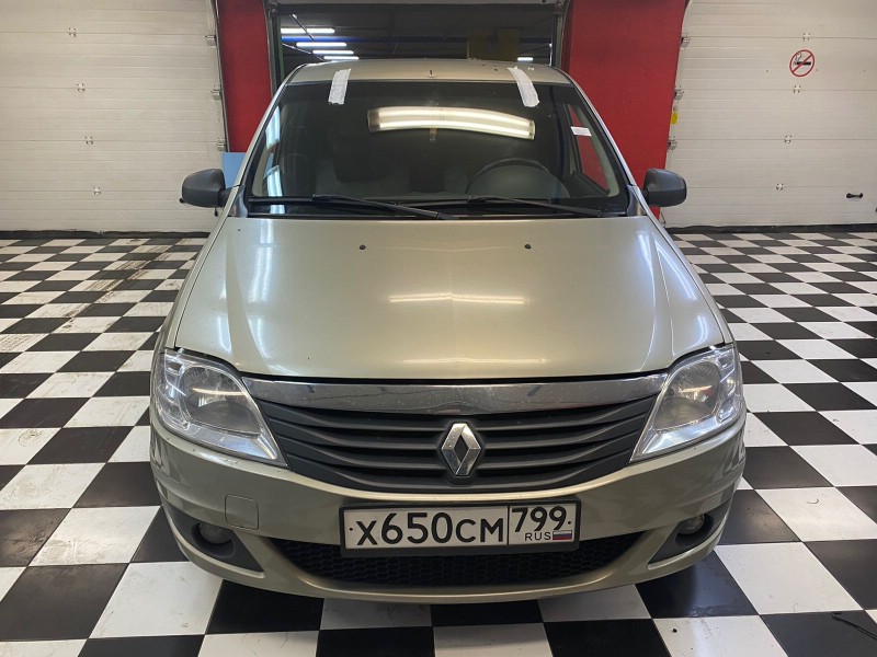 Замена лобового стекла Renault Logan