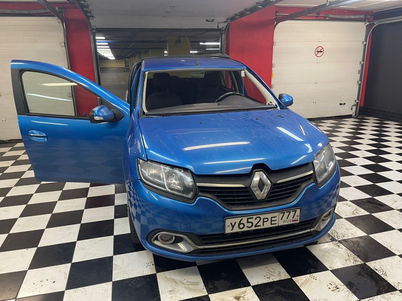 Замена лобового стекла Renault Logan