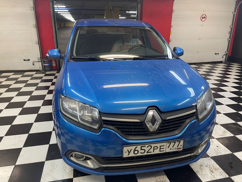 Замена лобового стекла Renault Logan
