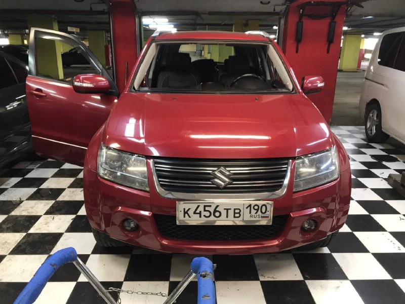 Замена лобового стекла Suzuki Vitara