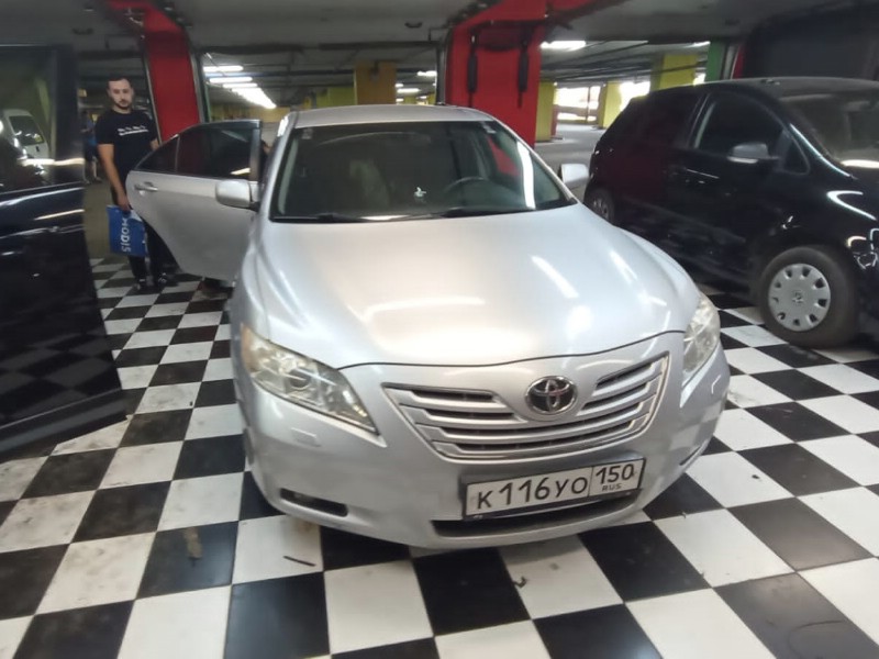 Замена лобового стекла Toyota Camry