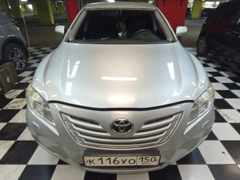 Замена лобового стекла Toyota Camry