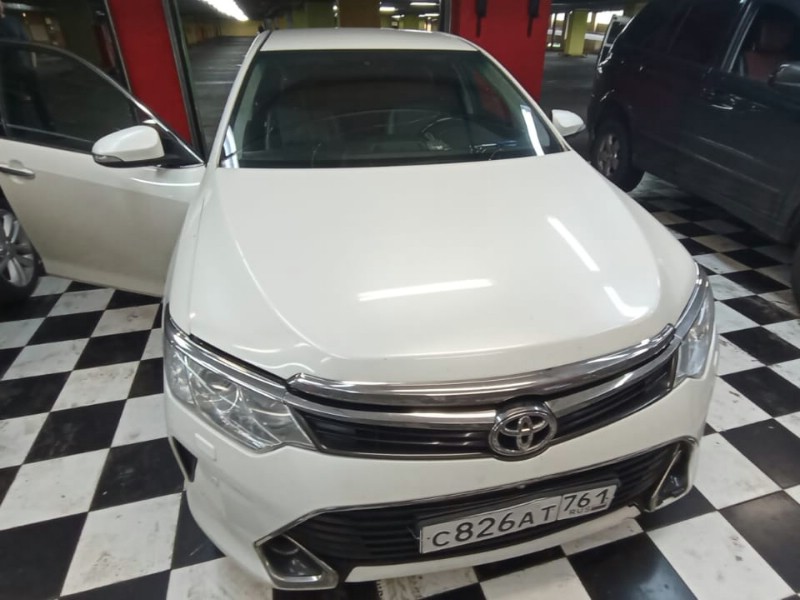 Замена лобового стекла Toyota Camry