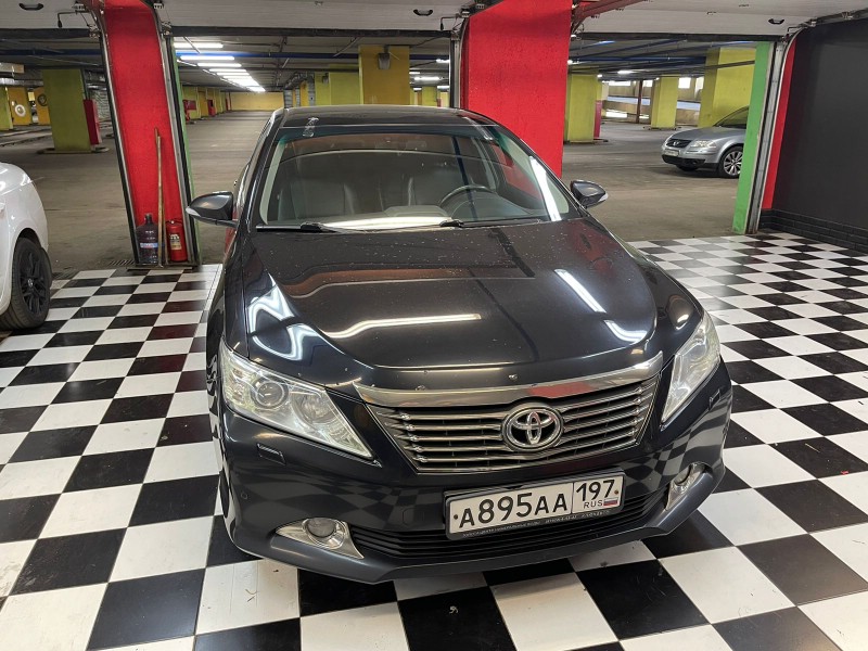 Замена лобового стекла Toyota Camry