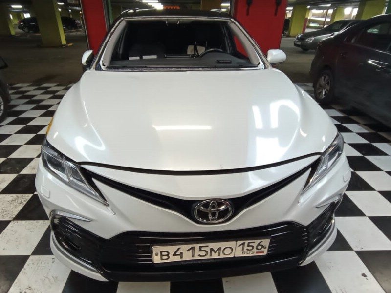 Замена лобового стекла Toyota Camry