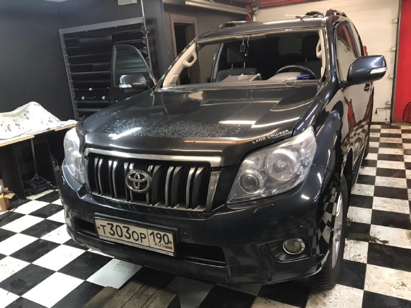 Замена лобового стекла Toyota Land Cruiser Prado