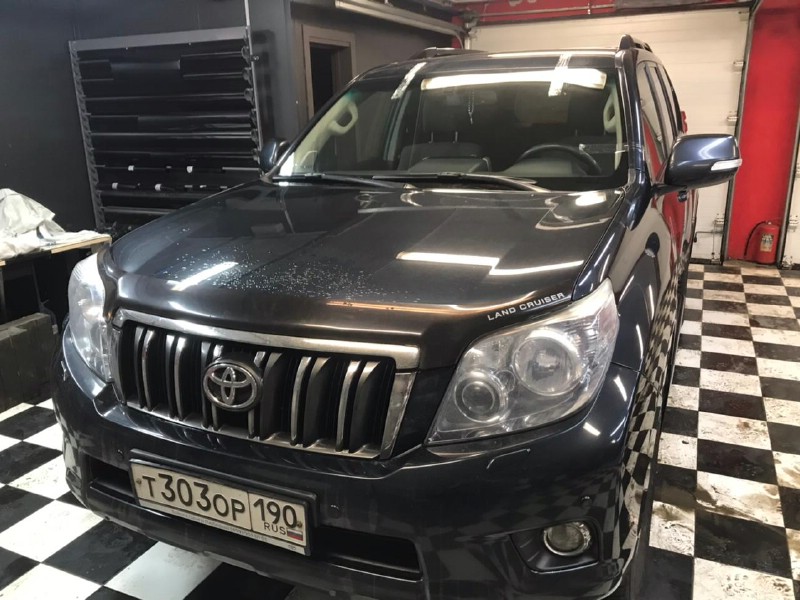 Замена лобового стекла Toyota Land Cruiser Prado