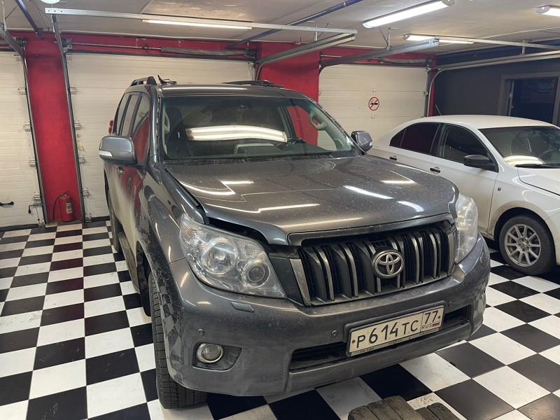 Замена лобового стекла Toyota Land Cruiser Prado